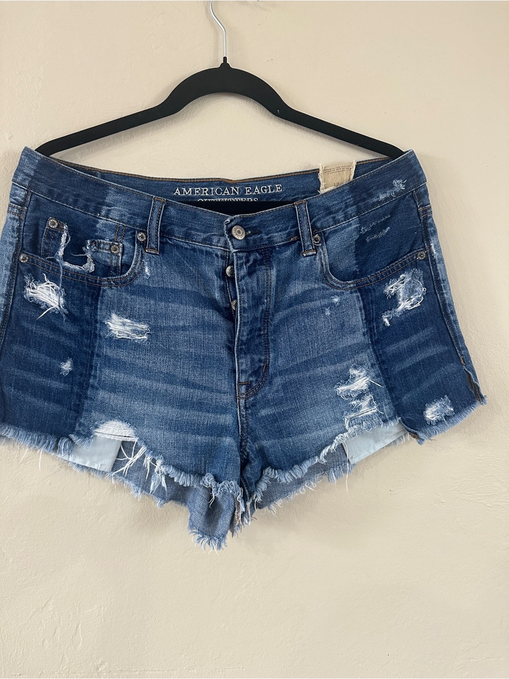 American  Eagle Vintage Hi-Rise Festival Shorts Distressed Size 12